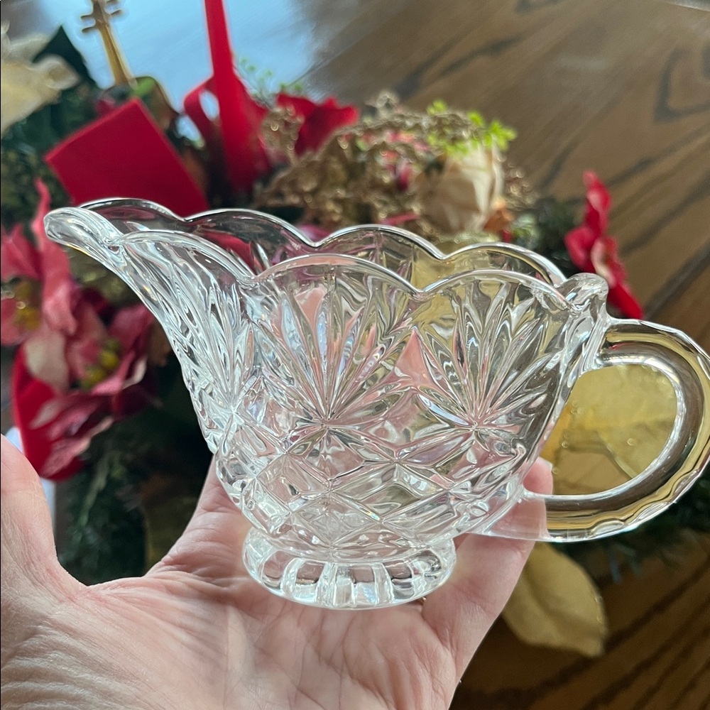 Shannon Crystal Elegant Clear Creamer Designs of Ireland 24% Lead Crystal